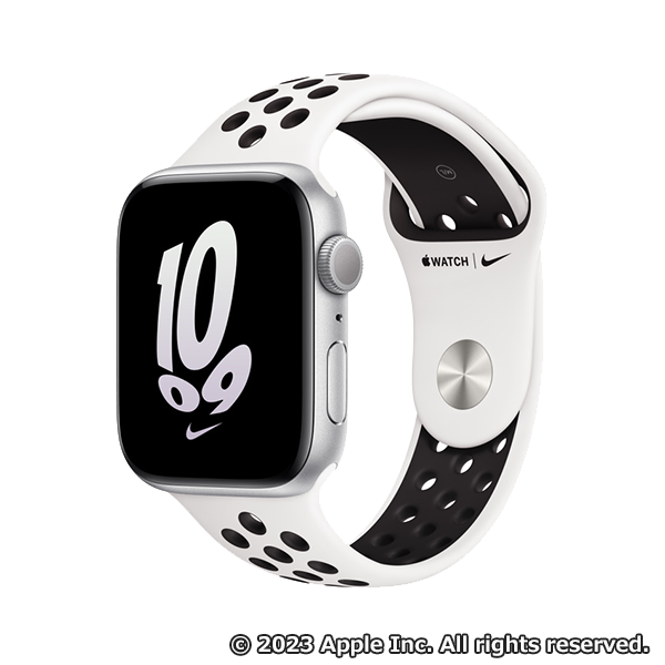 Apple Watch SE （GPSモデル）- 44mmシルバーアルミニウムケースと